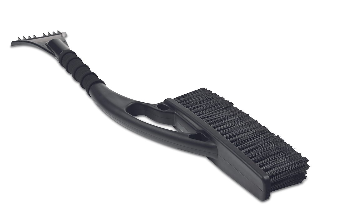 Schneefeger mit Eiskratzer Triköbist