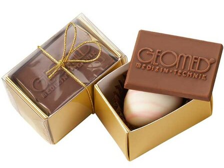 Oster Praliné mit Logoschokolade als Giveaway 