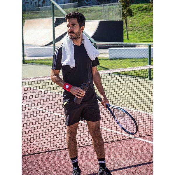 Trinkflasche aus 90% recyceltem Aluminium mit PP-Verschluss Ylanst