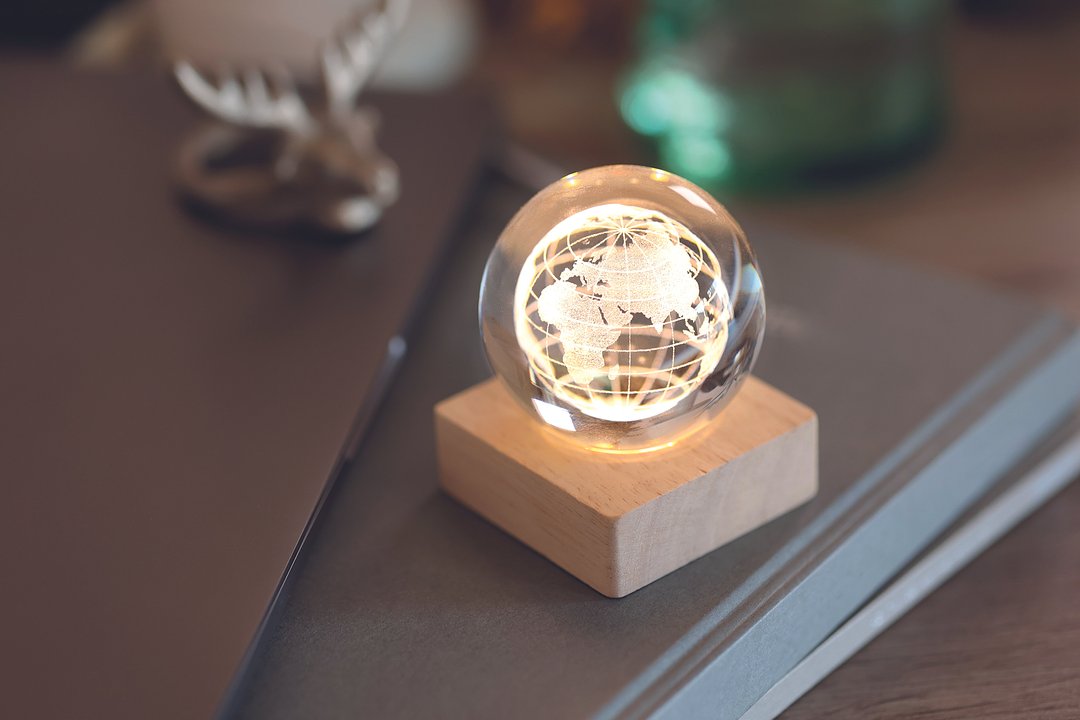 LED-Glaskugel Globus Marler