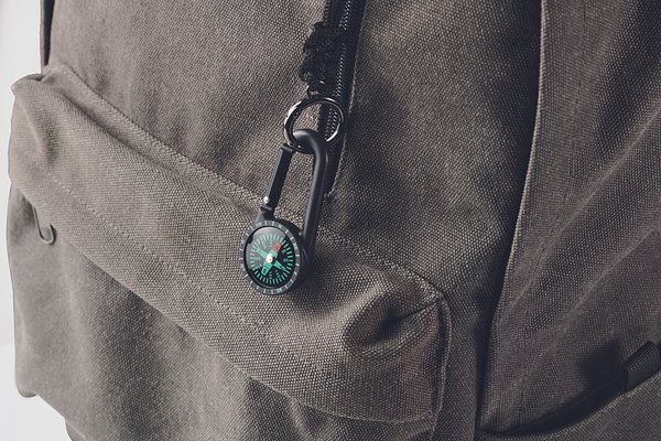 Outdoor-Kompass mit Karabiner Natristia
