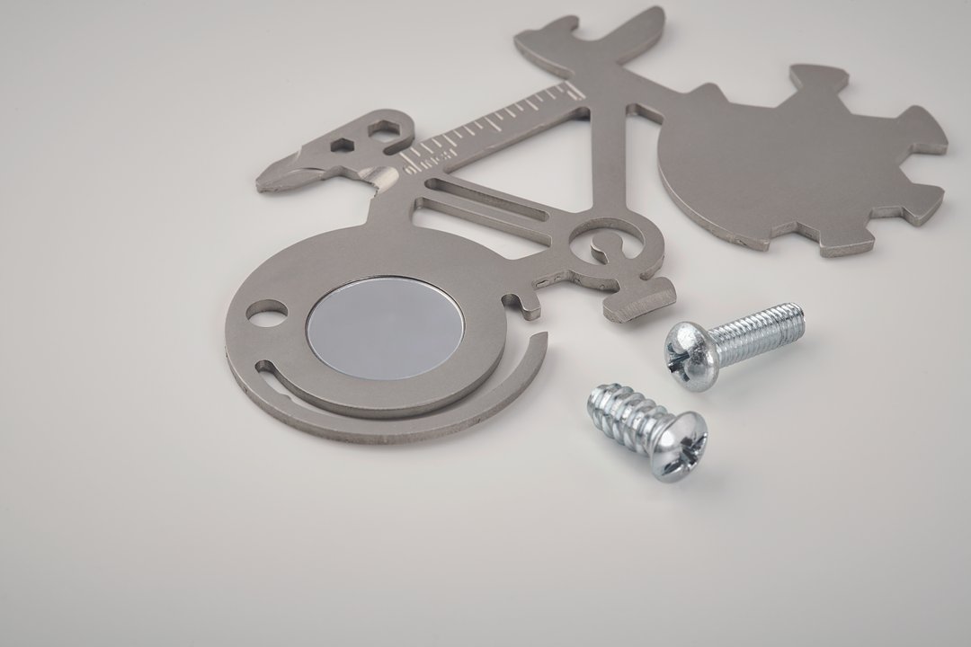 Multifunktionswerkzeug Helvel