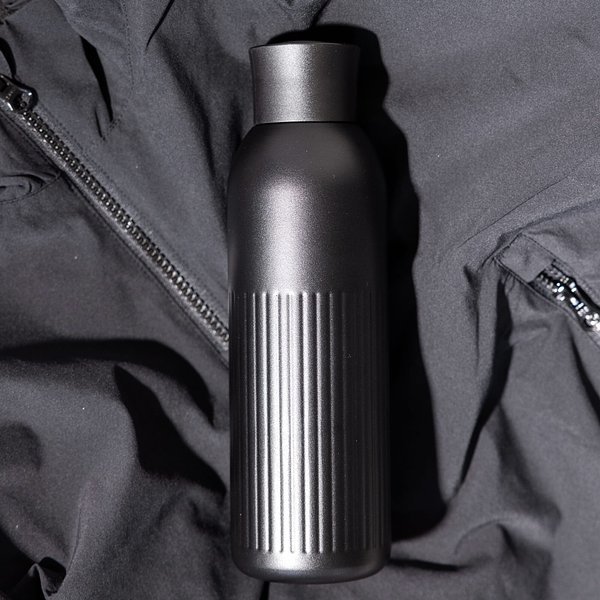 Tekla Push Stahlisolierflasche mit Druckverschluss (recycelt) 500 ml Jonica