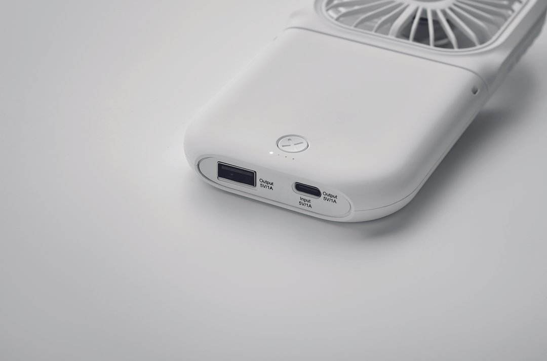 Powerbank mit Ventilator Benst