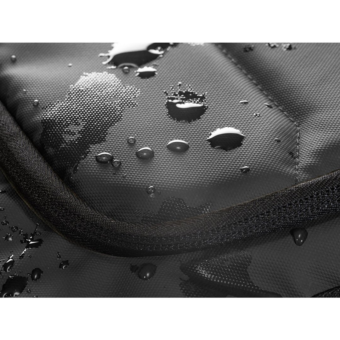 Notebook-Rucksack aus hochdichtem 600D rPET mit einer wasserabweisenden Oberfläche 16" Emmarena