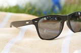 Sonnenbrille Chatria | Kunststoffrahmen und Bambusbügel | UV400