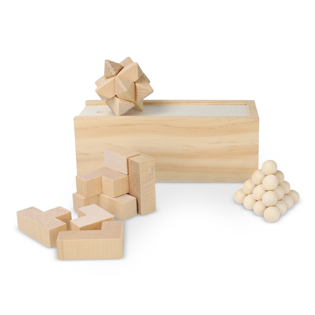 Dieses nachhaltige Set enthält drei spannende Denkspiele: ein Sternenpuzzle, ein Pyramidenpuzzle und ein 3D-Würfelpuzzle, die alle aus Holz gefertigt sind. Sie sind in einer Holzbox Badris