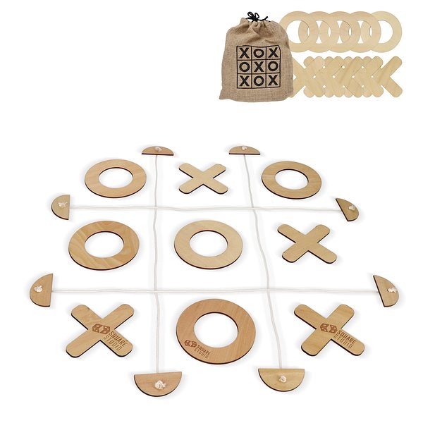 Riesiges Tic Tac Toe Beatriovan