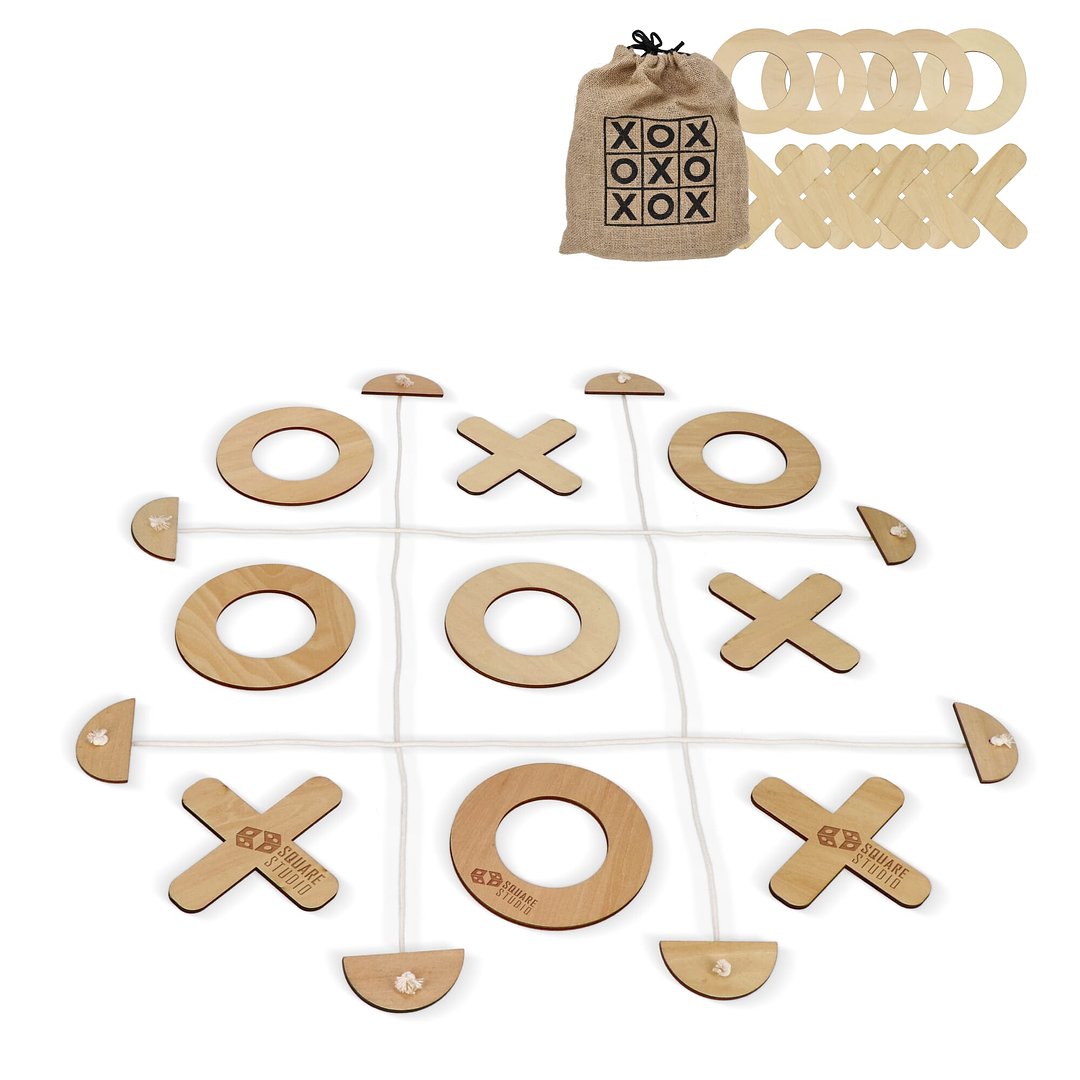 Riesiges Tic Tac Toe Beatriovan