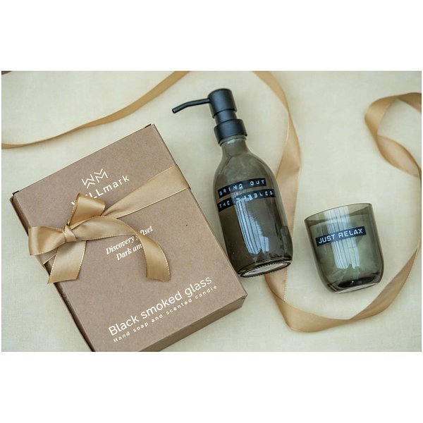 Discovery Seifenspender und Duftkerze ´dunkler Bernstein´-Set, 200 ml (Seifenspender) und 150 g (Duftkerze) - Badan
