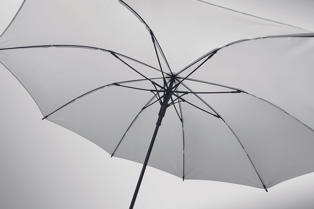 Windproof Regenschirm 23" Held