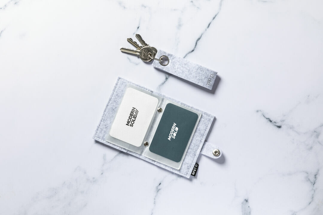 Visitenkartenetui Idrok