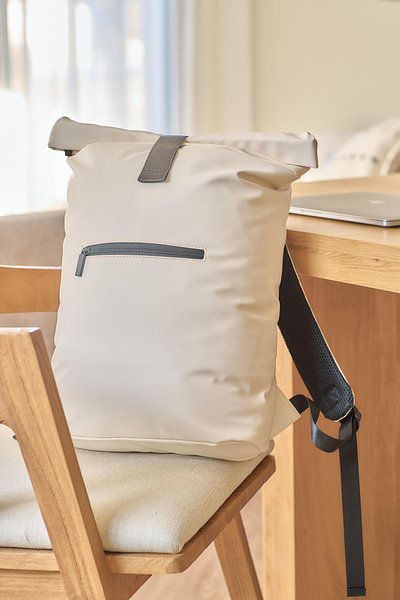 Recycelter PU-Rucksack Hascht