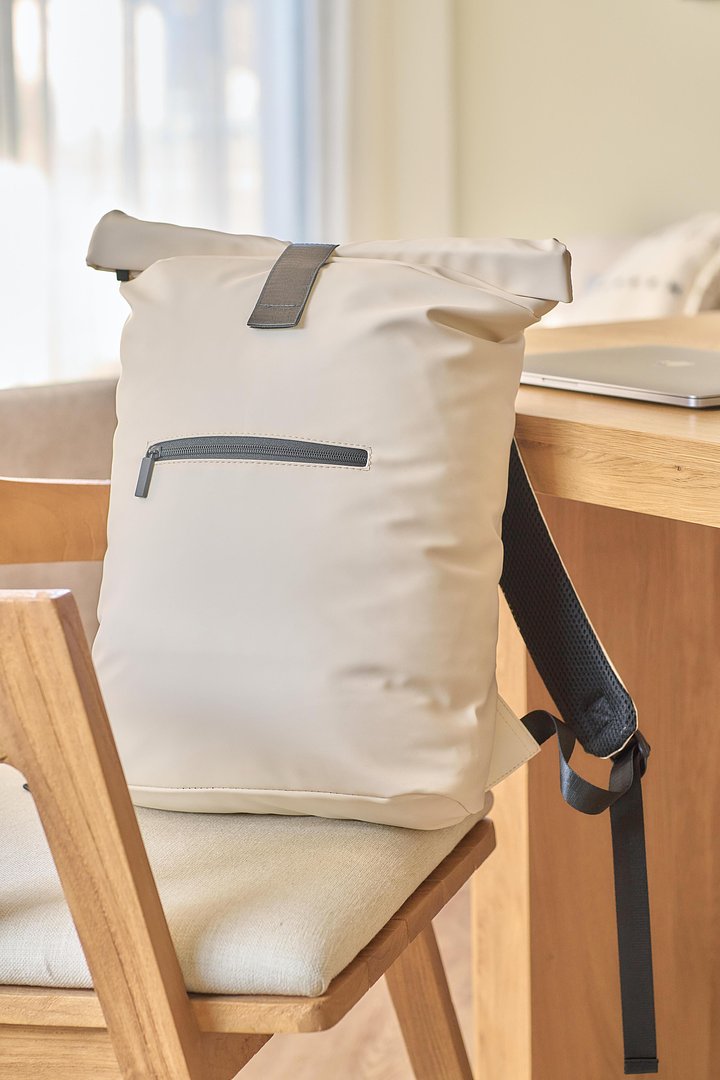 Recycelter PU-Rucksack Hascht