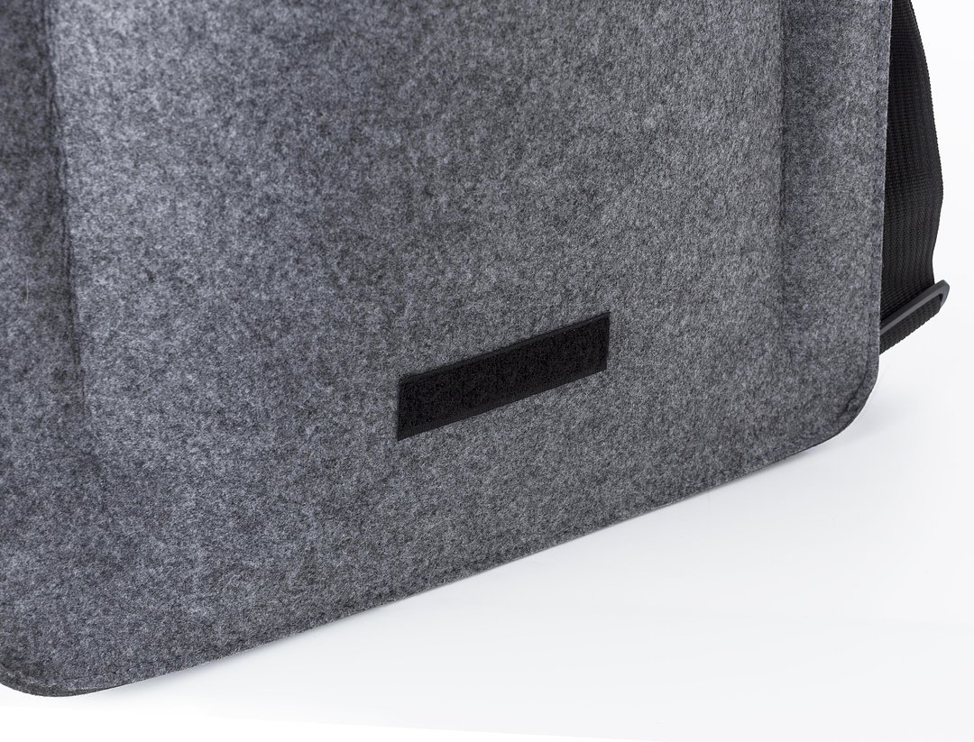 Laptoptasche Benin | Recycelter Filz | 15 Zoll | Klettverschluss