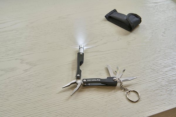 Edelstahl-Multitool Razengn