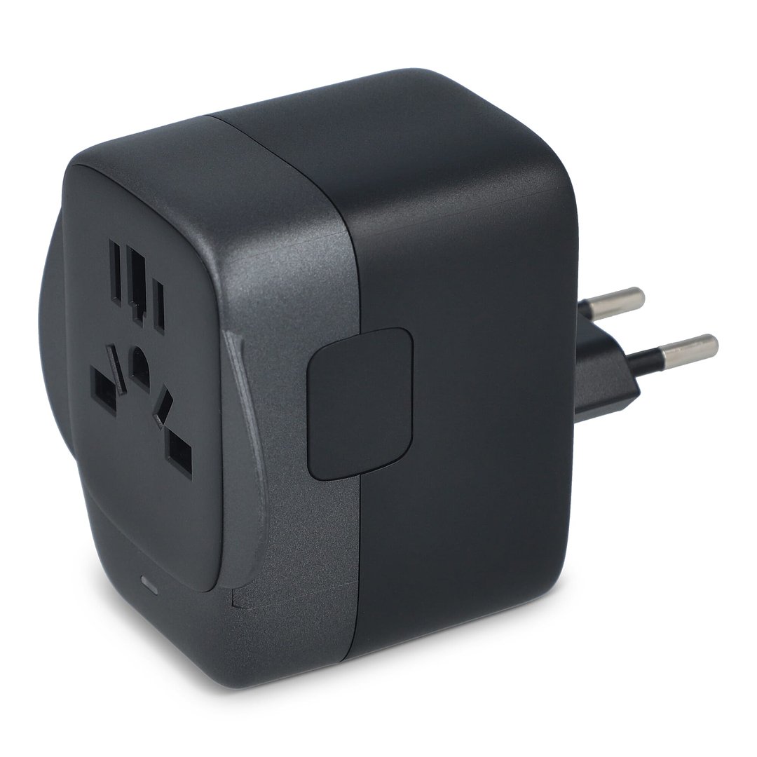 PowerPro Reiseadapter aus recyceltem Kunststoff Altina