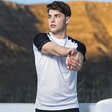 Erwachsene T-Shirt Idmby