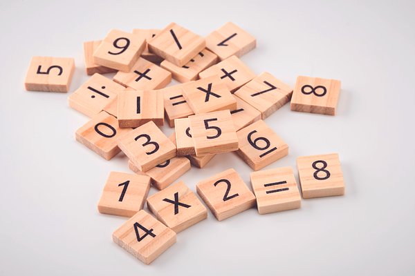 Zahlen-Lernspiel Trikg