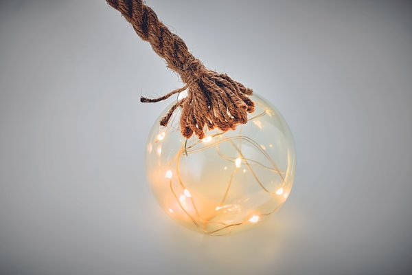 LED-Glaskugel Dinandivin