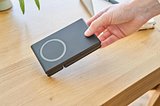 Recyceltes ABS 3-in-1 magnetisches kabelloses Ladegerät Stiana