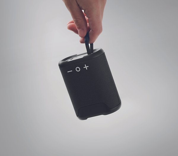 5.0 Wireless Lautsprecher IPX7 Ruelierie