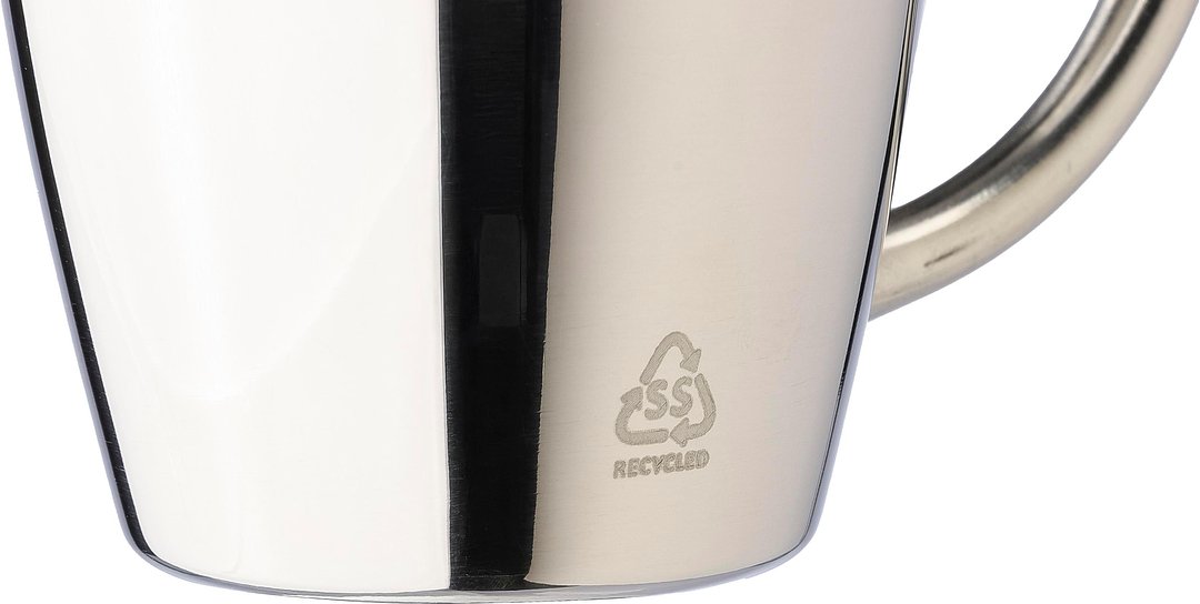 Recycelte Isolierbecher-Set aus Edelstahl Inannanng