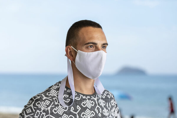 Halterung für Maske Schlüsselband Idrop