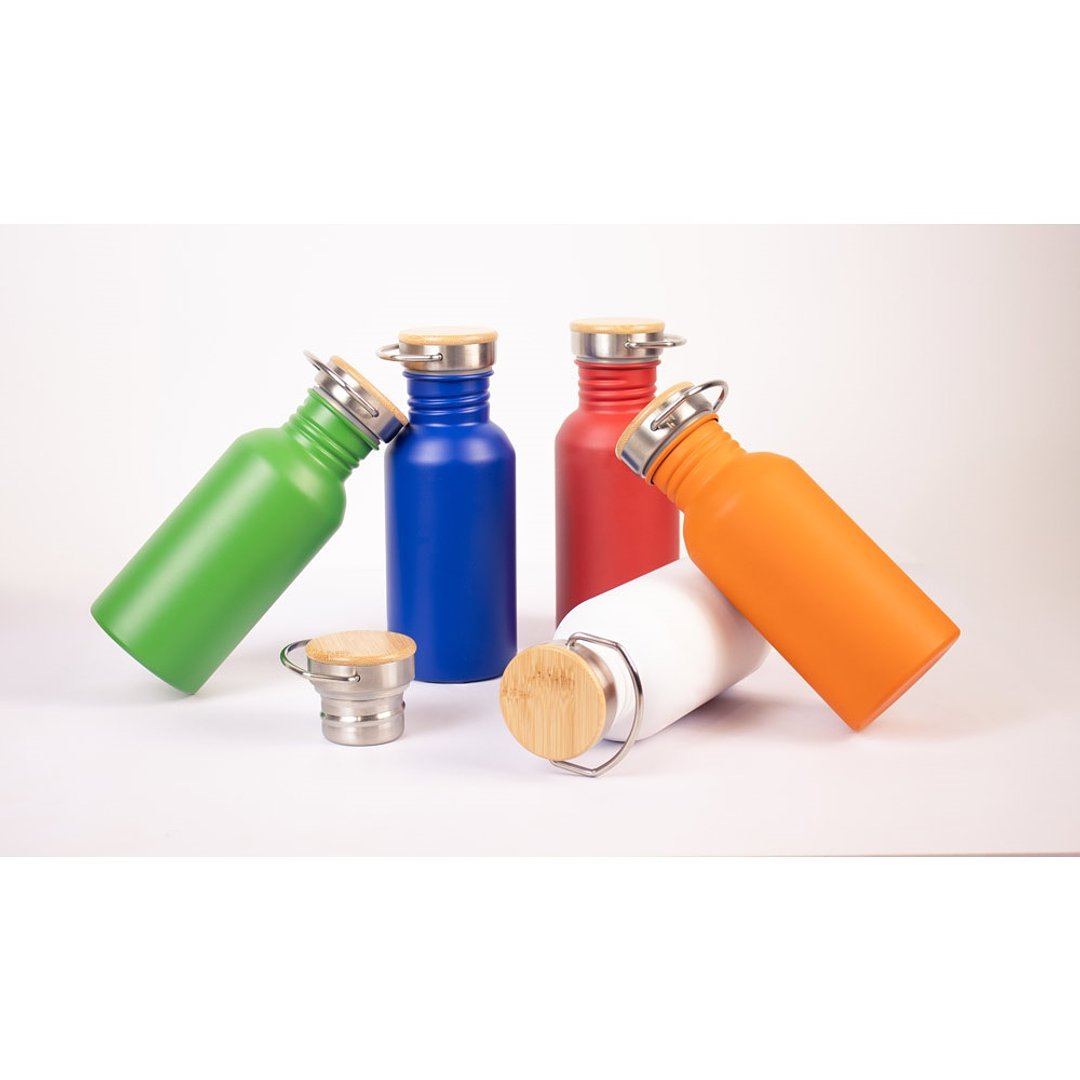 Edelstahlflasche (90 % recycelt) mit einwandiger Ausführung Chtinana