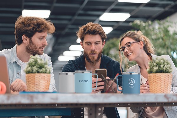 Doppelwandiger Becher 400ml Adrinani