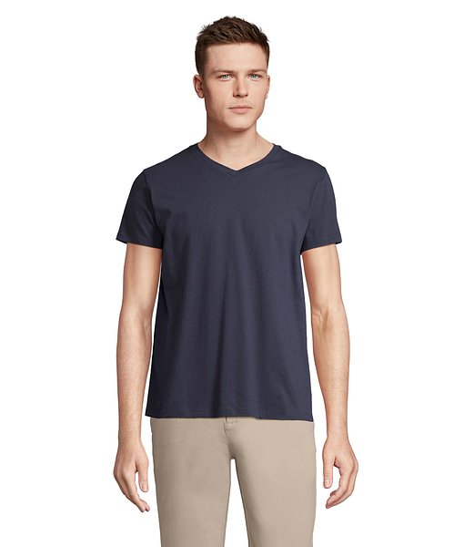 V V-NECK T-Shirt Trina