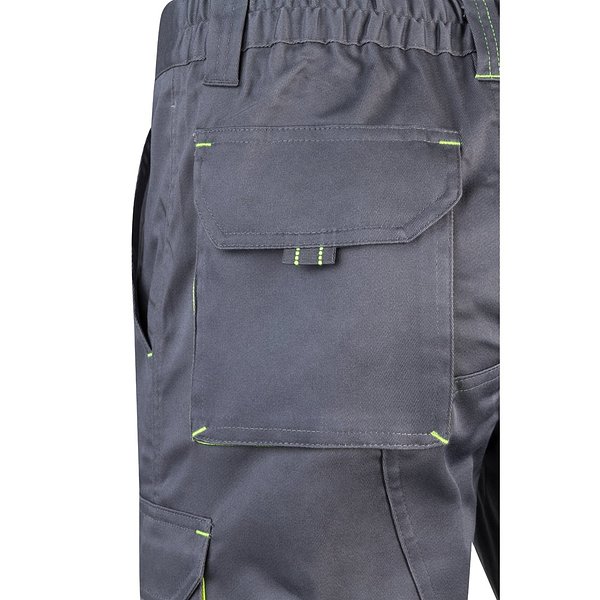 Zweifarbige Stretch-Bermudashorts mit mehreren Taschen (240 g/m²) aus Baumwolle (46 %), EME (38 %) und Polyester (16 %) Altie