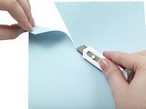 Kleines Cuttermesser aus Kunststoff Rettanrg