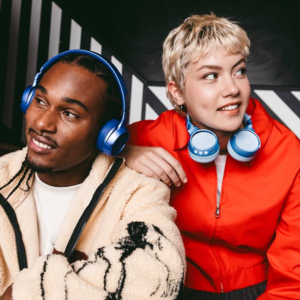 3HP1100 Code Fuse-Wireless on-ear headphone Grina