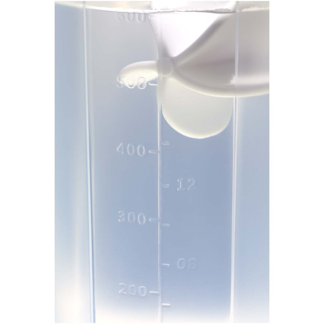 700 ml Sportflasche mit Shakerball - Uelleer