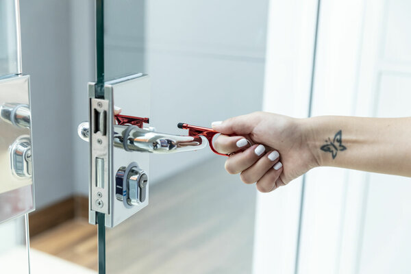 Schlüsselanhänger Anticontact Idmak