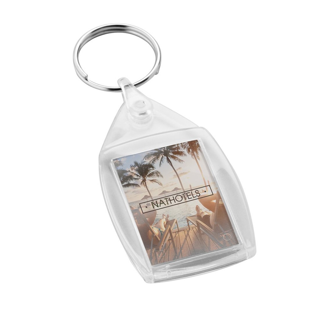 Schlüsselanhänger aus PS. Dieser ist transparent und rechteckig Inandy
