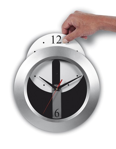 Wanduhr aus Kunststoff Marlita