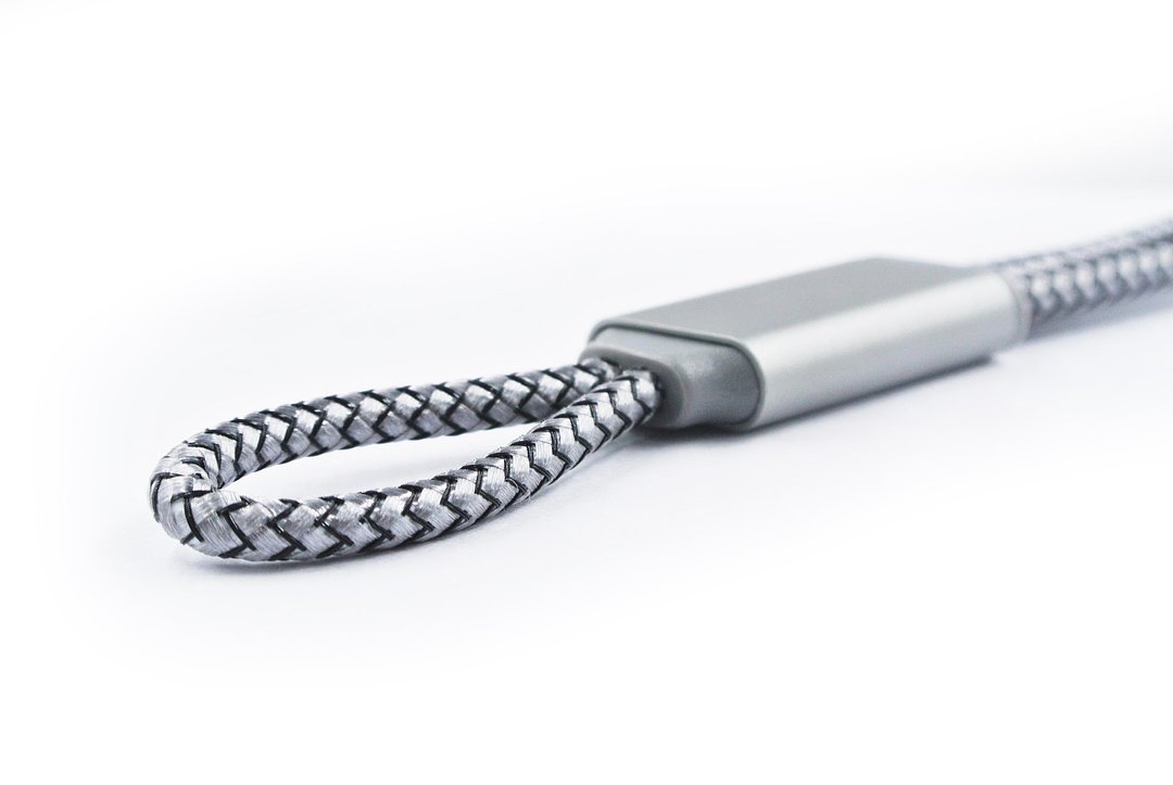 Trident 2 Ladekabel Benjan