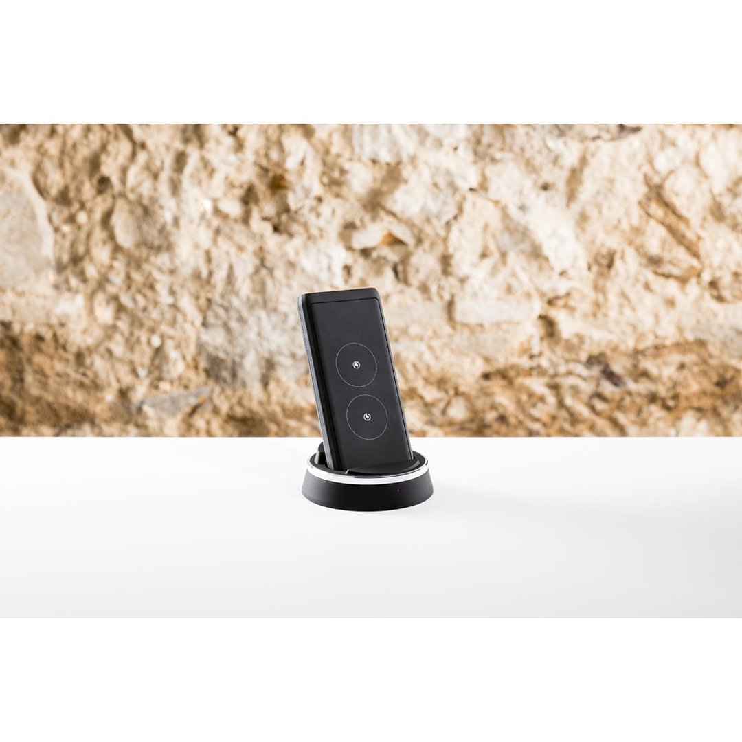 THINK Induktive Powerbank Walbrin