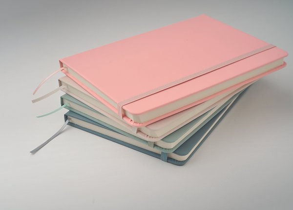 DIN A5 Notizbuch, liniert Ongiama