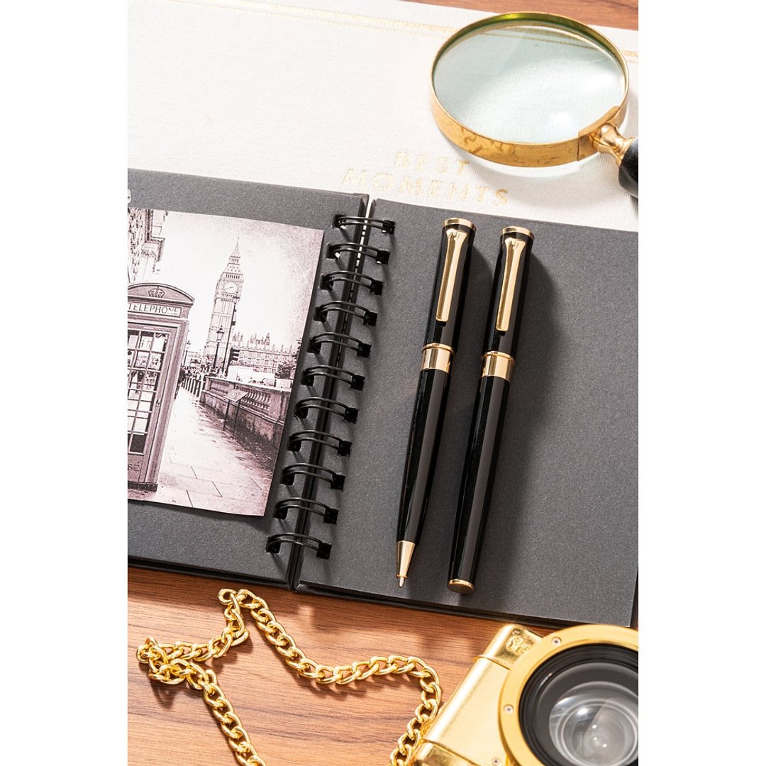 Schreibset mit Tintenroller und Kugelschreiber aus Metall Corscilla