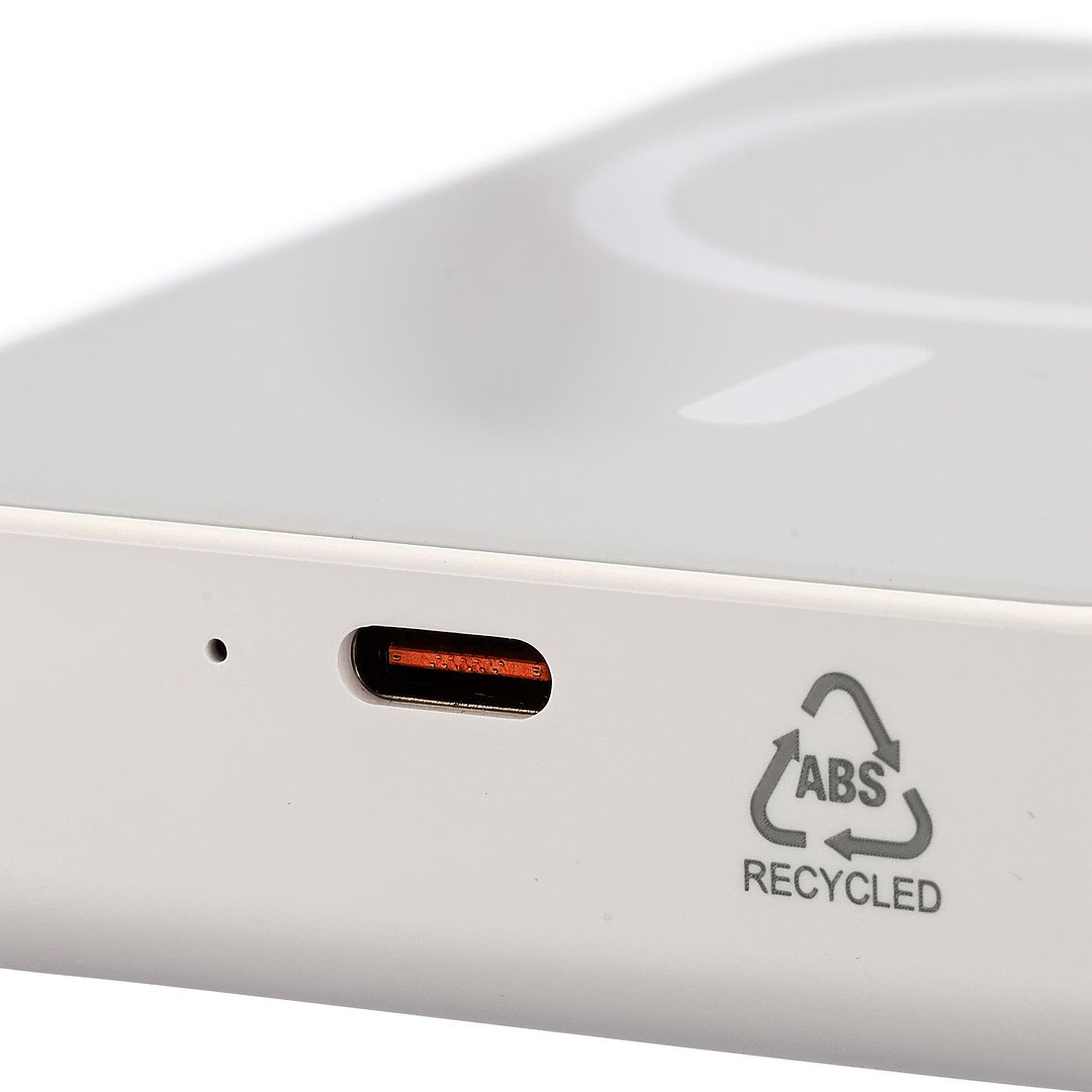 Recycelte kabellose Ladestation Adali