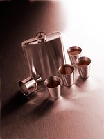 Flachmannset Fadrix | Edelstahl 304 | 220 ml | 4 Becher