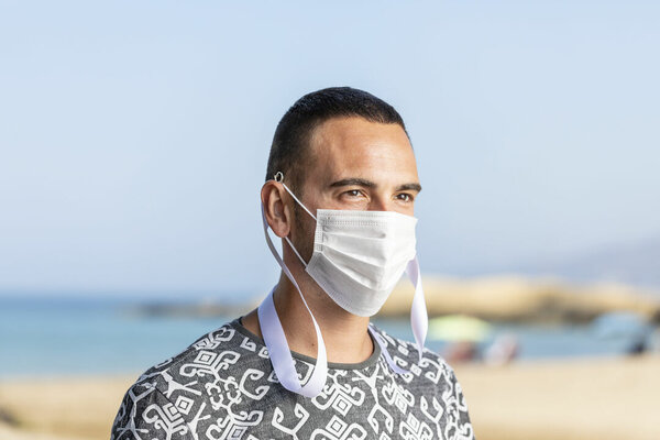 Halterung für Maske Schlüsselband Idrop