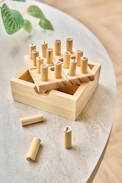 Mini-Sudoku-Set aus Kiefernholz Bista