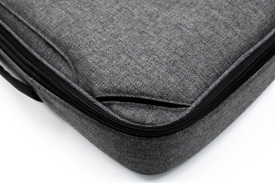 Specter Hybrid 16-Zoll Laptop-Tasche Dinatz
