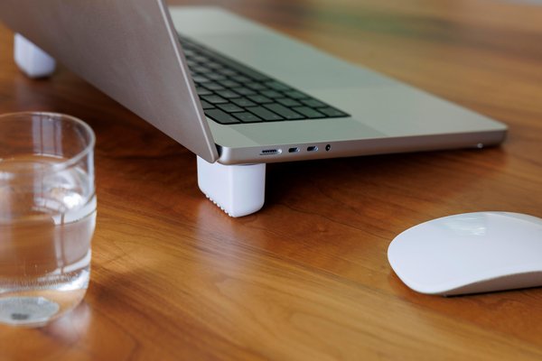 Laptopständer Bloqo Giunignat | Recycelt