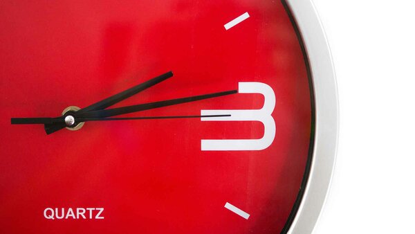 Wanduhr Idnos