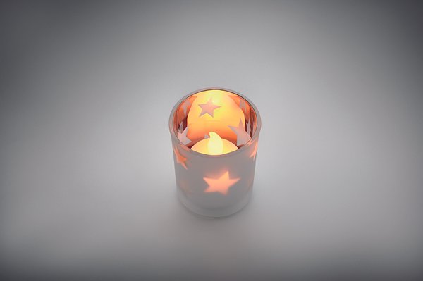 LED-Teelicht im Glashalter Luolfri
